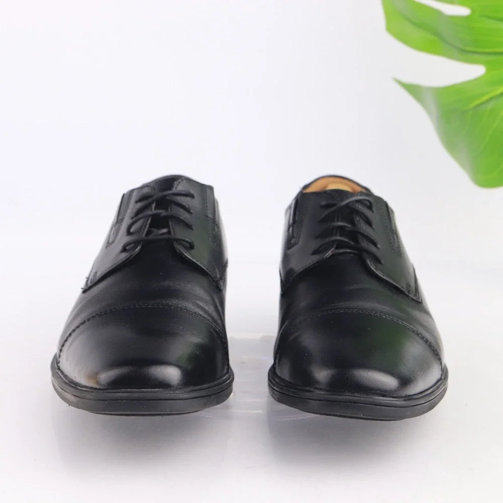 Clarks Mens Tilden Oxfords Size 10.5 M Black Leather Cap Toe Comfort Dress Shoes